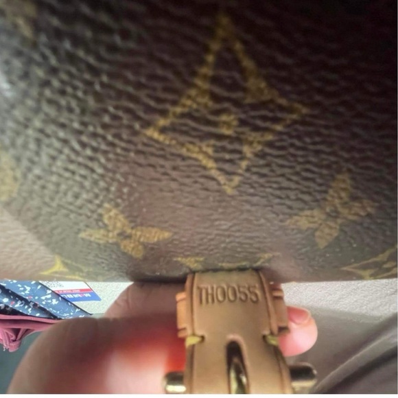 Louis vuitton sologne pm - Picture 8 of 9